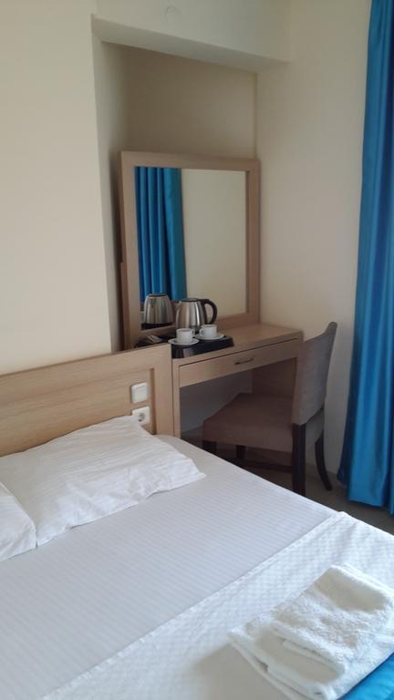 Adonis 3* Marmaris